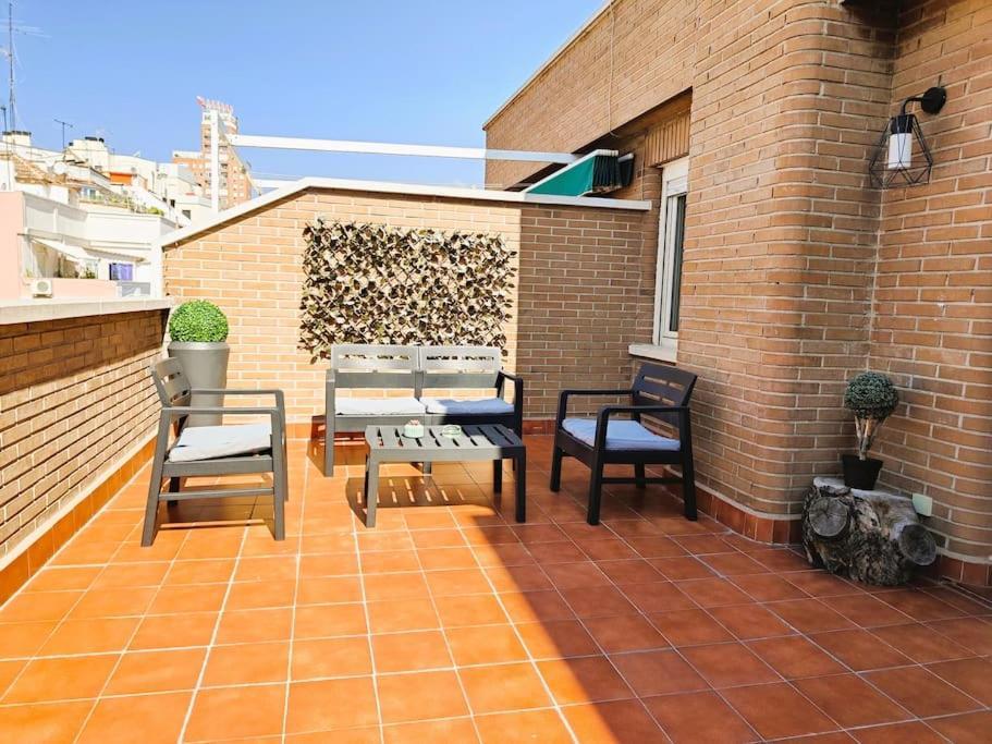 Apartamentos Turisticos Seviro 마드리드 외부 사진